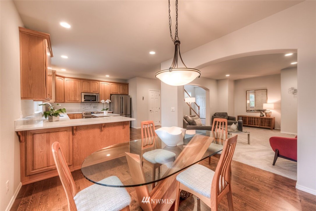 422 196th Street Southeast Bothell, WA 98012 - Photo 7 of 22