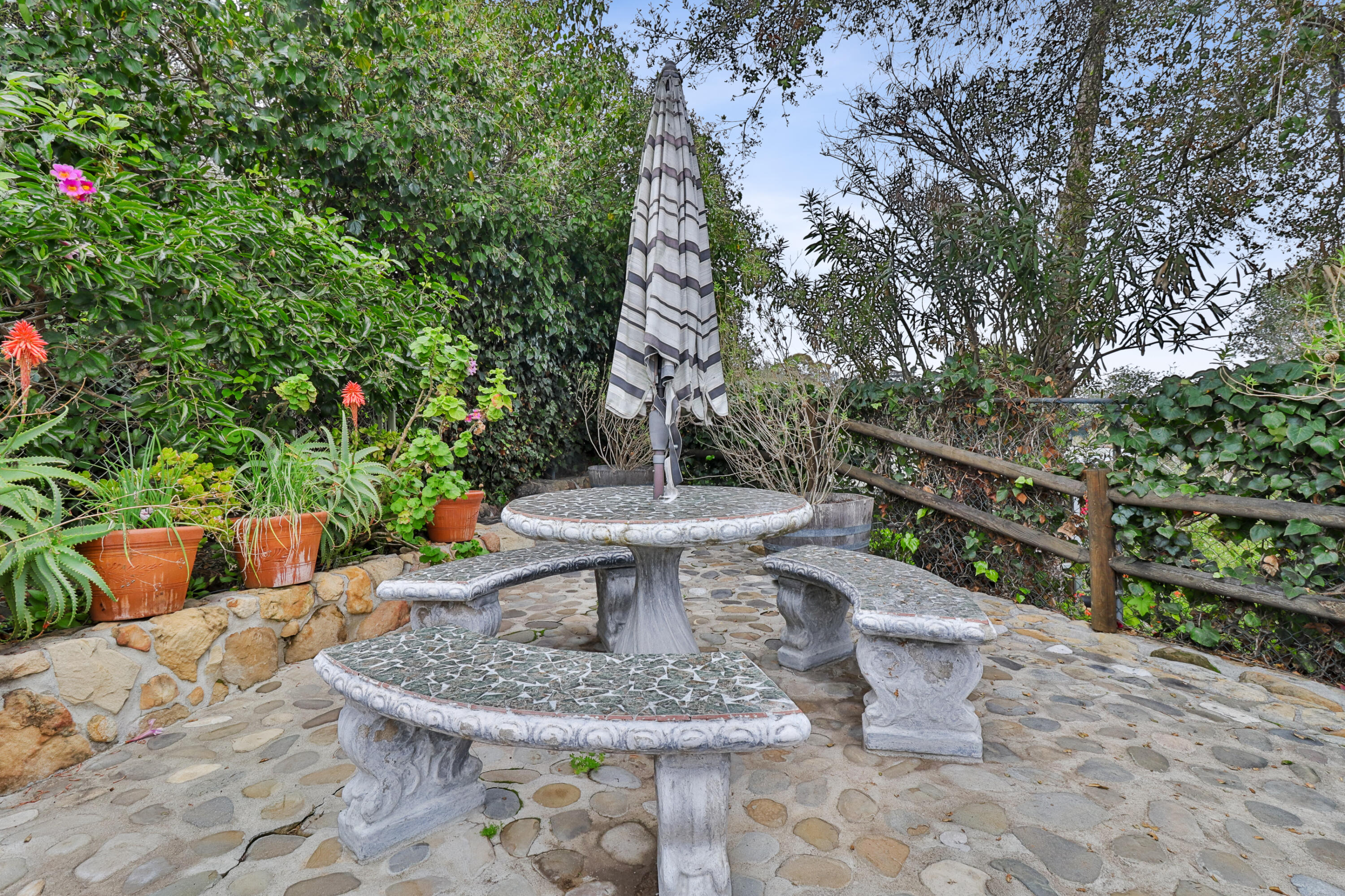 964 Garcia Road Santa Barbara, CA 93103 - Photo 53 of 75 IMG_5705