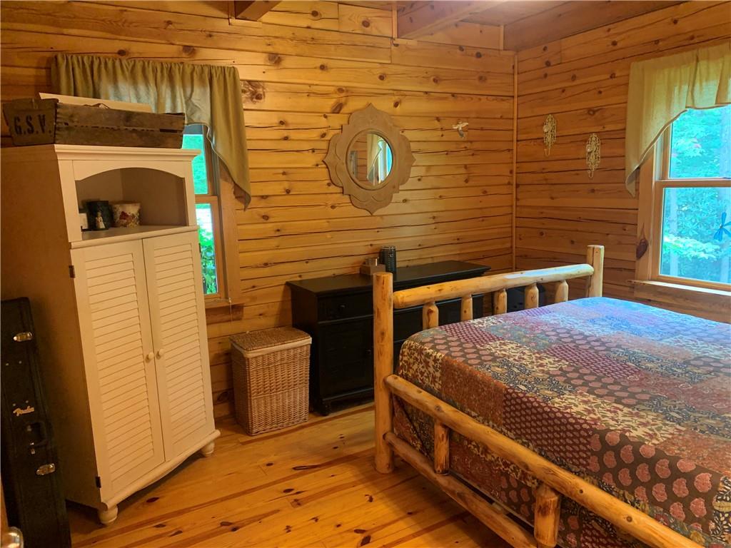 101 Cabin Road Normalville, PA 15469 - Photo 7 of 36 a view of an entryway with sitting area