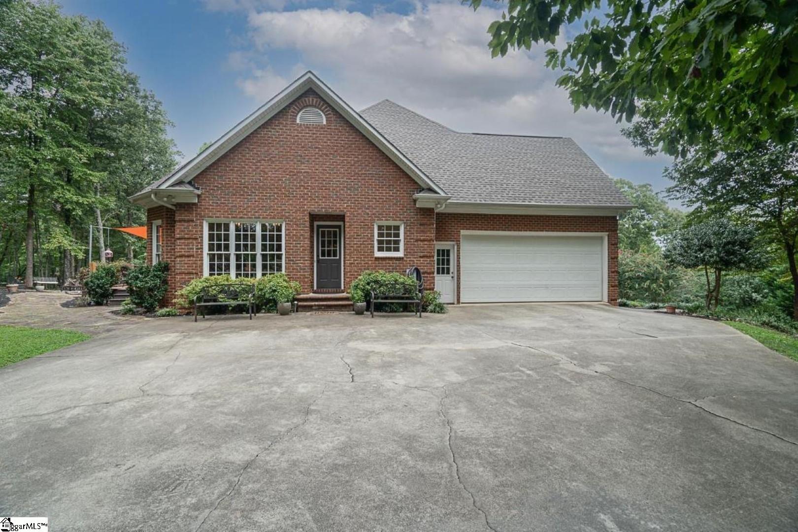4011 State Park Road Greenville, SC 29609 - Photo 5 of 25 Gallery Image 5