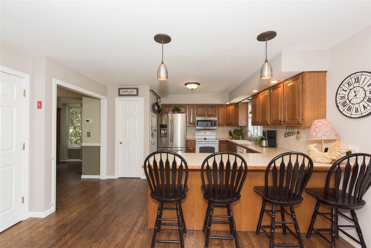 7 Union Road Stratham, NH 03885 - Photo 14 of 40