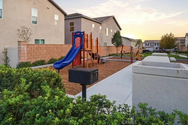 $2,950 | 556 Enzo Street, Lake Elsinore, CA 92530