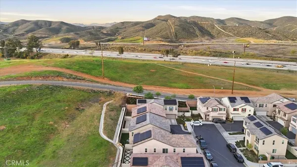 $2,950 | 556 Enzo Street, Lake Elsinore, CA 92530