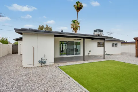 $650,000 | 3117 East Sweetwater Avenue, Phoenix, AZ 85032