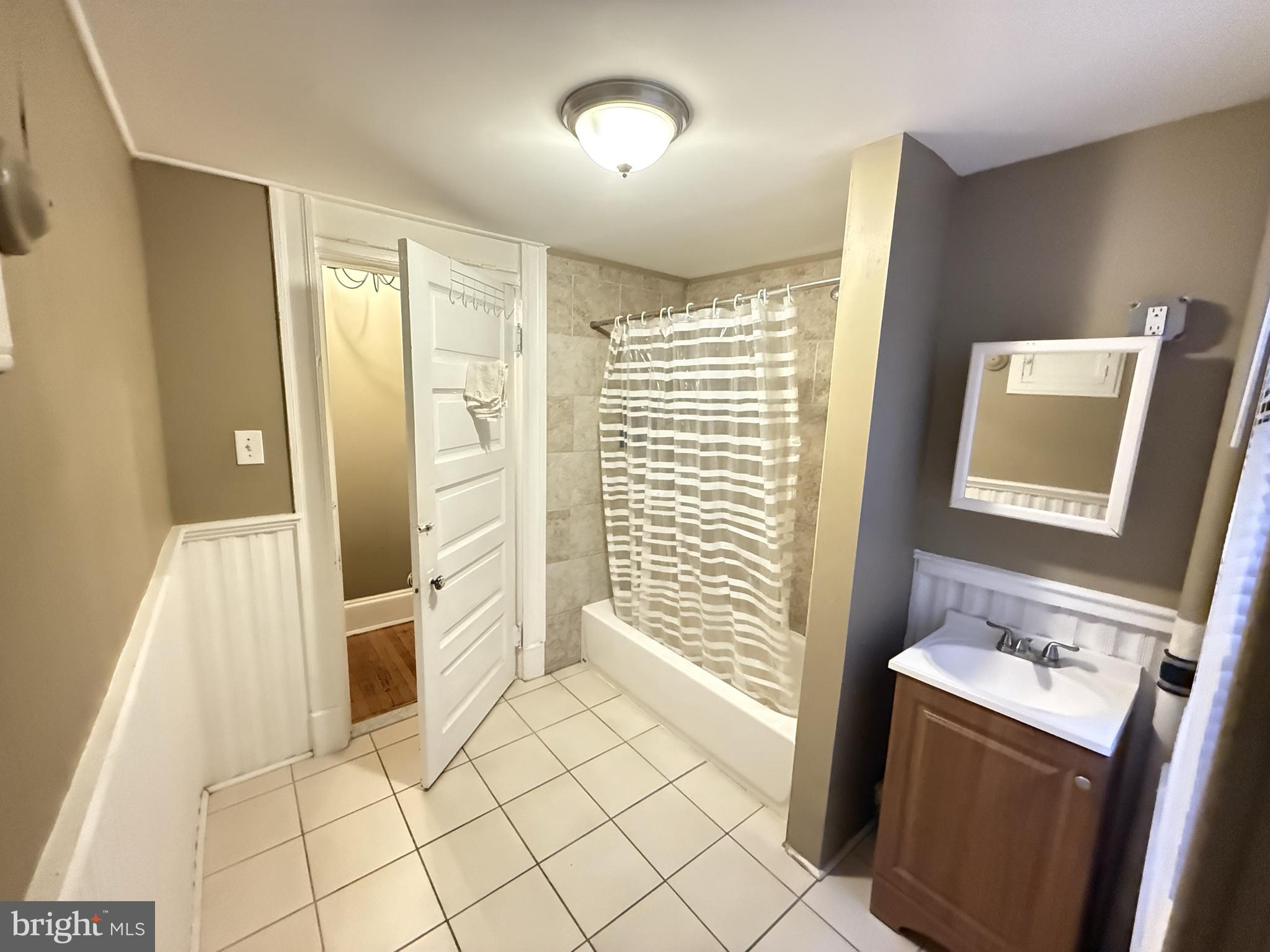 1704 St Paul Street Baltimore, MD 21202 - Photo 26 of 34