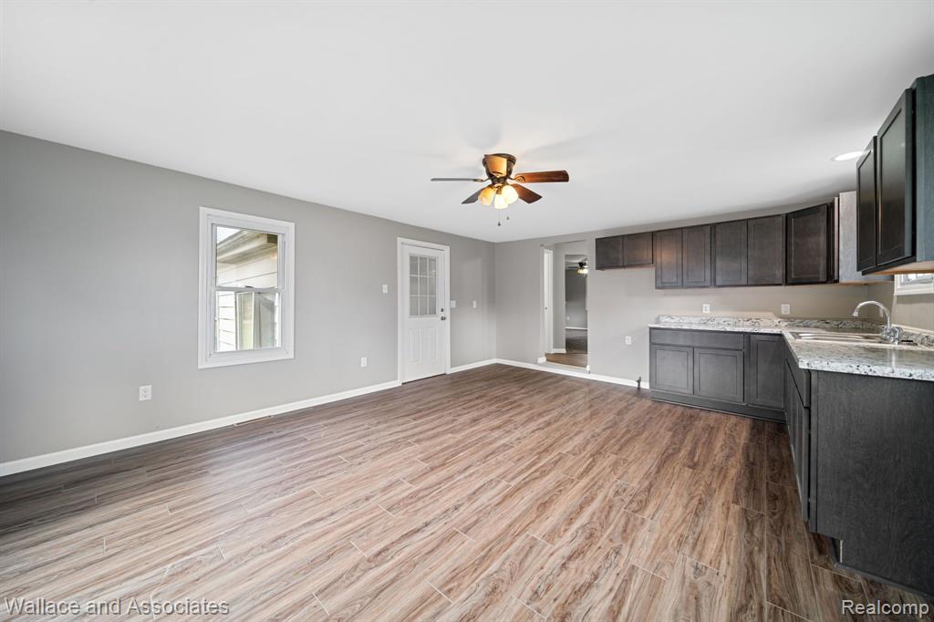 7308 Lakeshore Road Lexington, MI 48450 - Photo 27 of 35