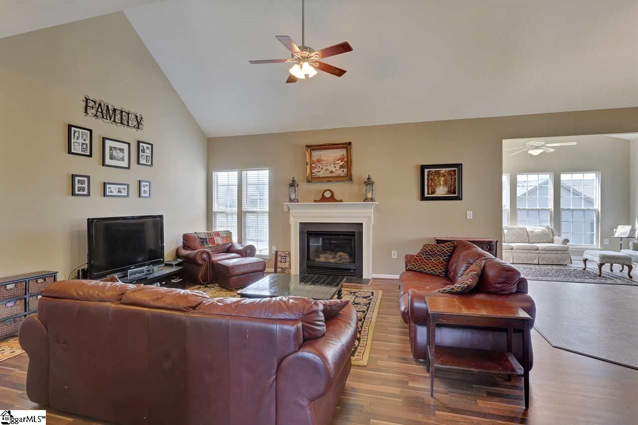 223 Highgate Circle Greer, SC 29650 - Photo 14 of 36 Gallery Image 14