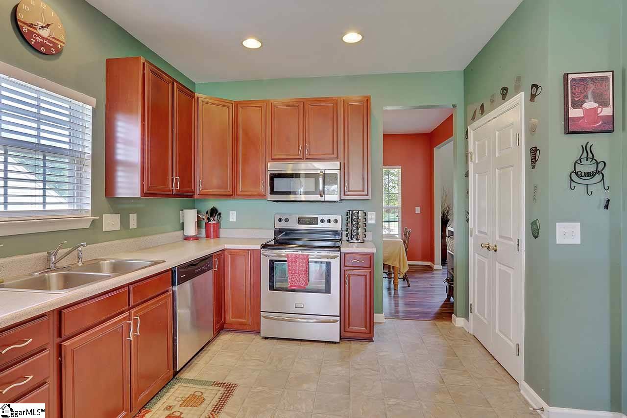 223 Highgate Circle Greer, SC 29650 - Photo 20 of 36 Gallery Image 20