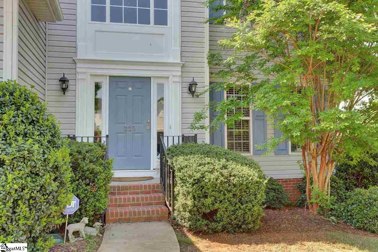 223 Highgate Circle Greer, SC 29650 - Photo 4 of 36 Gallery Image 4
