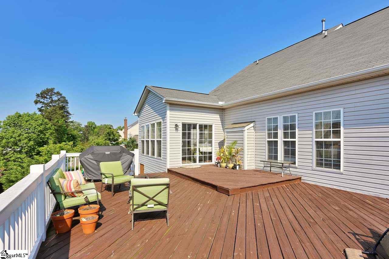 223 Highgate Circle Greer, SC 29650 - Photo 7 of 36 Gallery Image 7