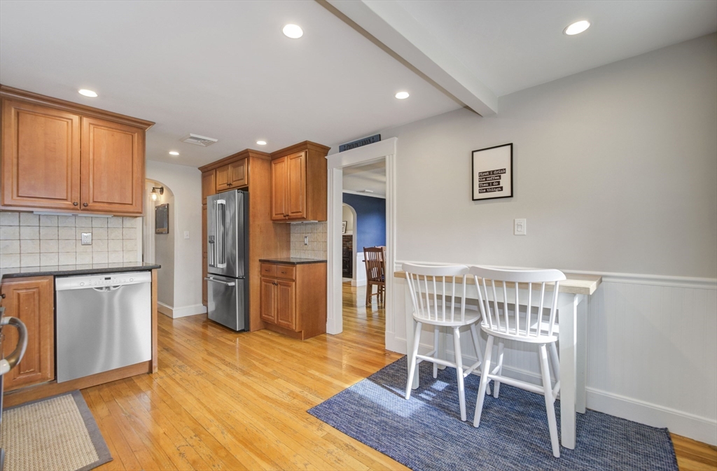81 Mayall Road Waltham, MA 02453 - Photo 14 of 38 Gallery Image 14