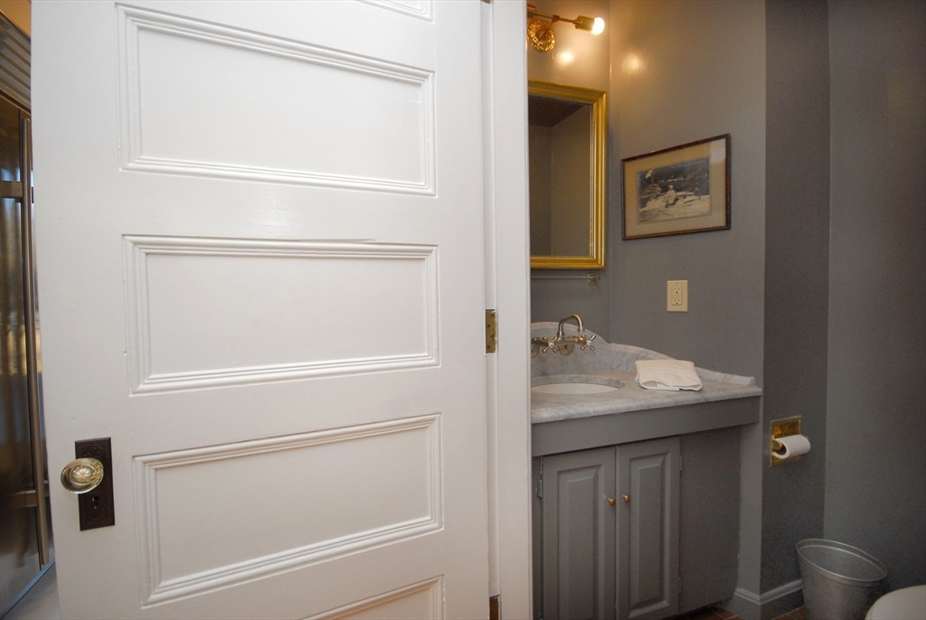 90 Barretts Mill Road Concord, MA 01742 - Photo 21 of 41