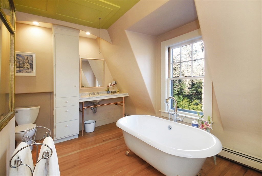 90 Barretts Mill Road Concord, MA 01742 - Photo 28 of 41