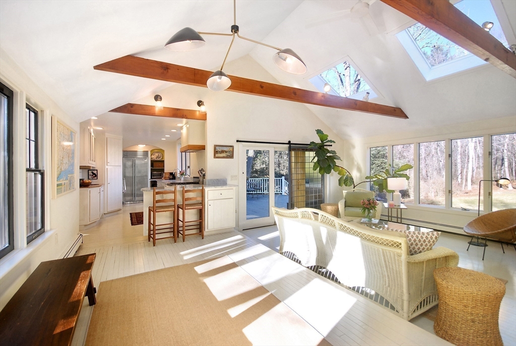 90 Barretts Mill Road Concord, MA 01742 - Photo 4 of 41