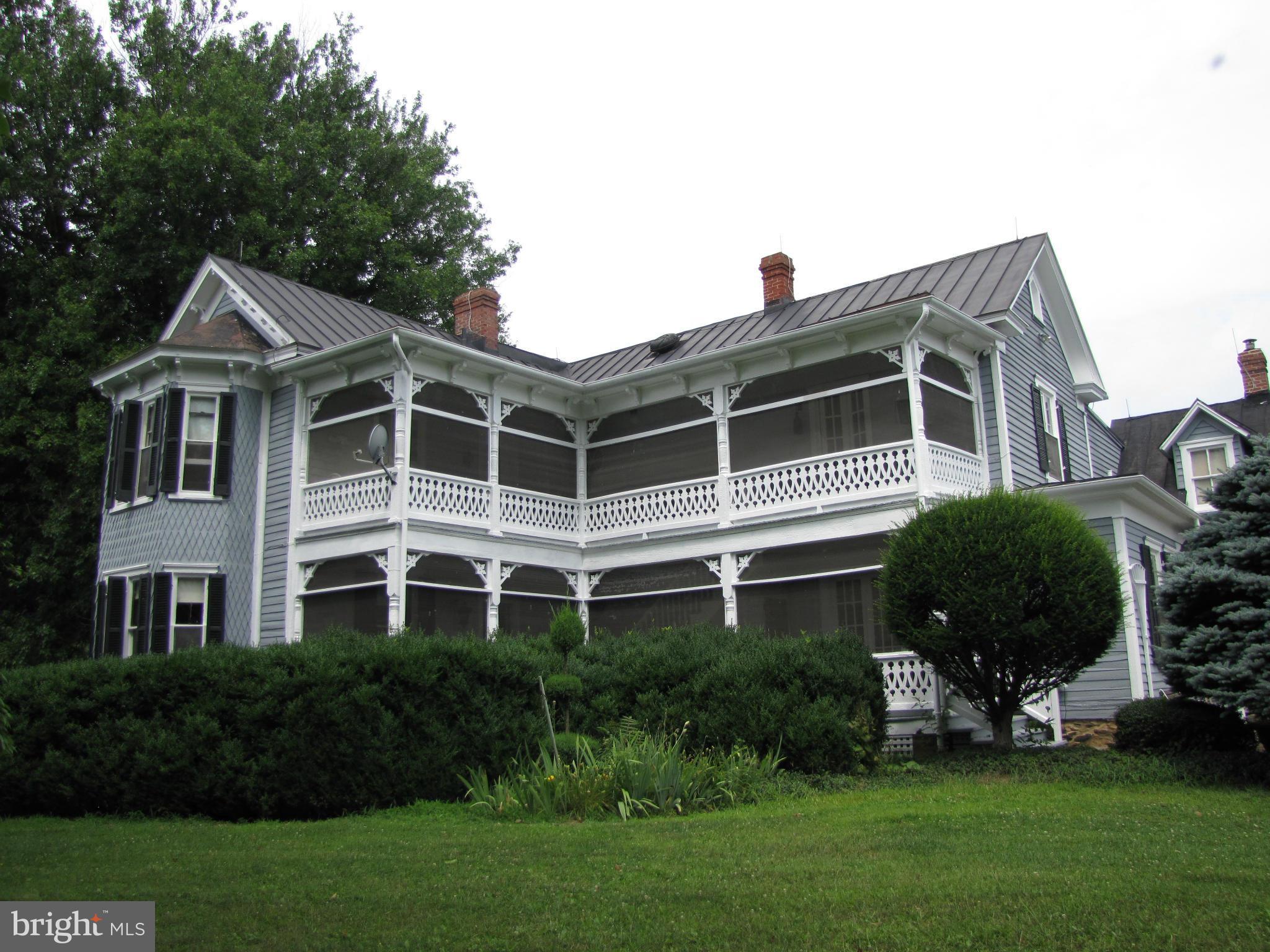 2879 Leeds Manor Road Markham, VA 22643 - Photo 3 of 30 Exterior (Rear)