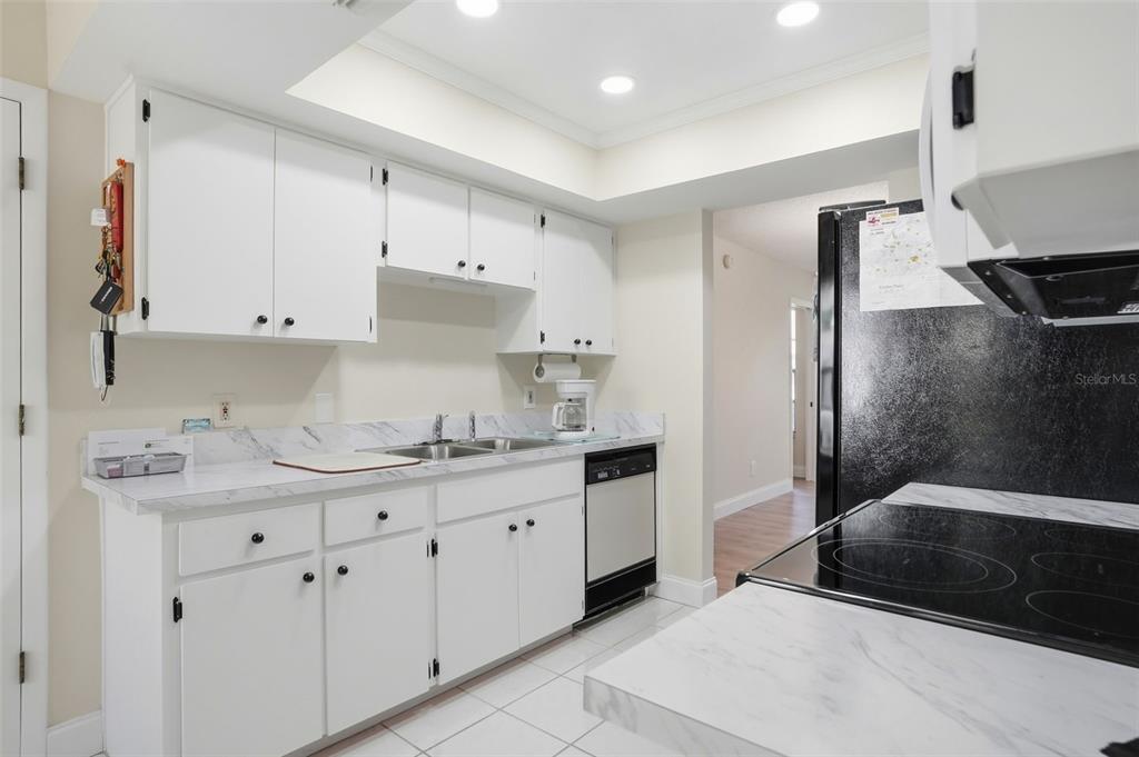 6575 Brambleleaf Drive Spring Hill, FL 34606 - Photo 17 of 37