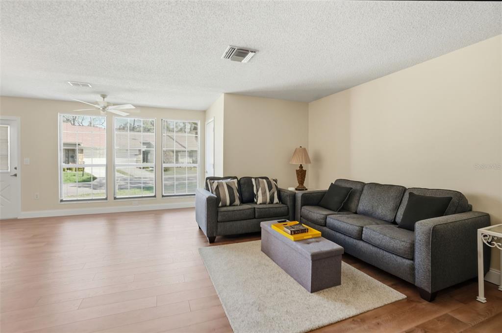 6575 Brambleleaf Drive Spring Hill, FL 34606 - Photo 5 of 37