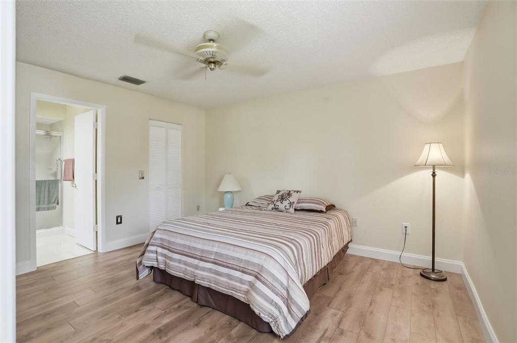 6575 Brambleleaf Drive Spring Hill, FL 34606 - Photo 7 of 37