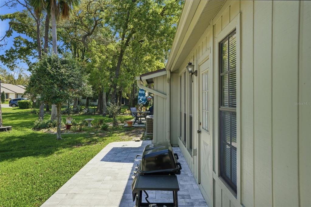 6575 Brambleleaf Drive Spring Hill, FL 34606 - Photo 9 of 37