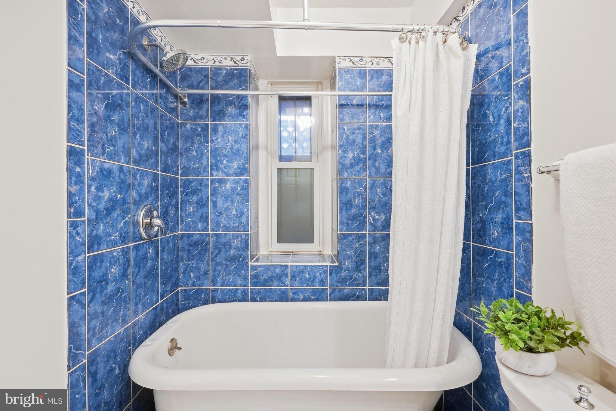 1813 Riggs Place Northwest Washington, DC 20009 - Photo 49 of 53 Gallery Image 49