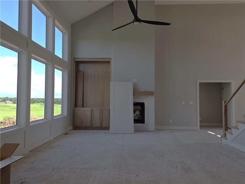 4445 Tee Box Drive Basehor, KS 66007 - Photo 5 of 37