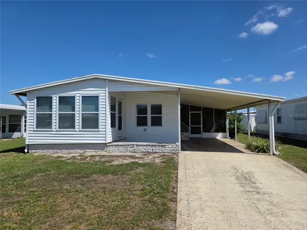 $1,350 | 36801 Camelia Court, Zephyrhills, FL 33542