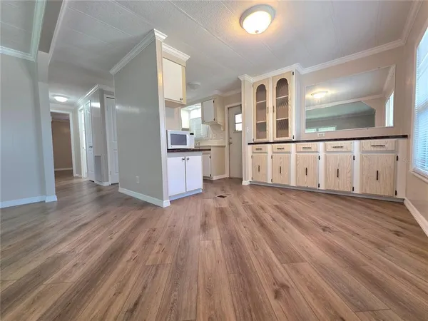 $1,350 | 36801 Camelia Court, Zephyrhills, FL 33542