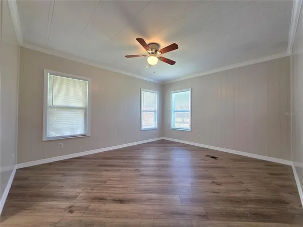 $1,350 | 36801 Camelia Court, Zephyrhills, FL 33542