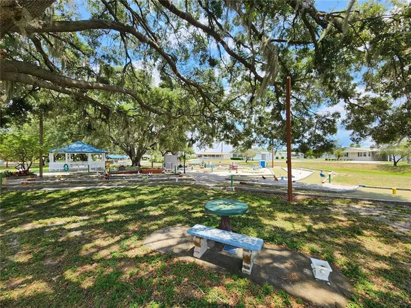 $1,350 | 36801 Camelia Court, Zephyrhills, FL 33542