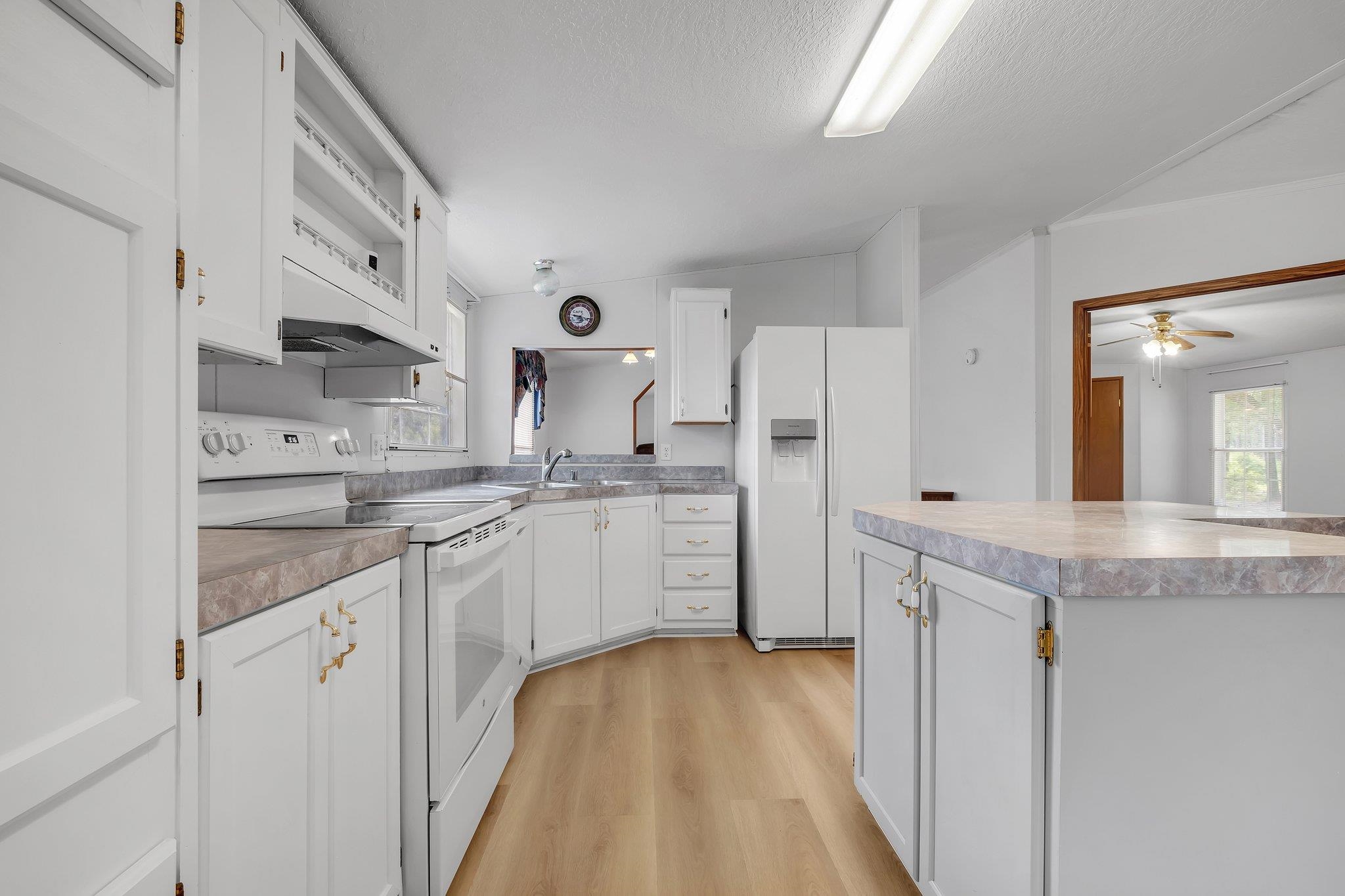 3375 Ben Stoutamire Road Tallahassee, FL 32310 - Photo 32 of 42