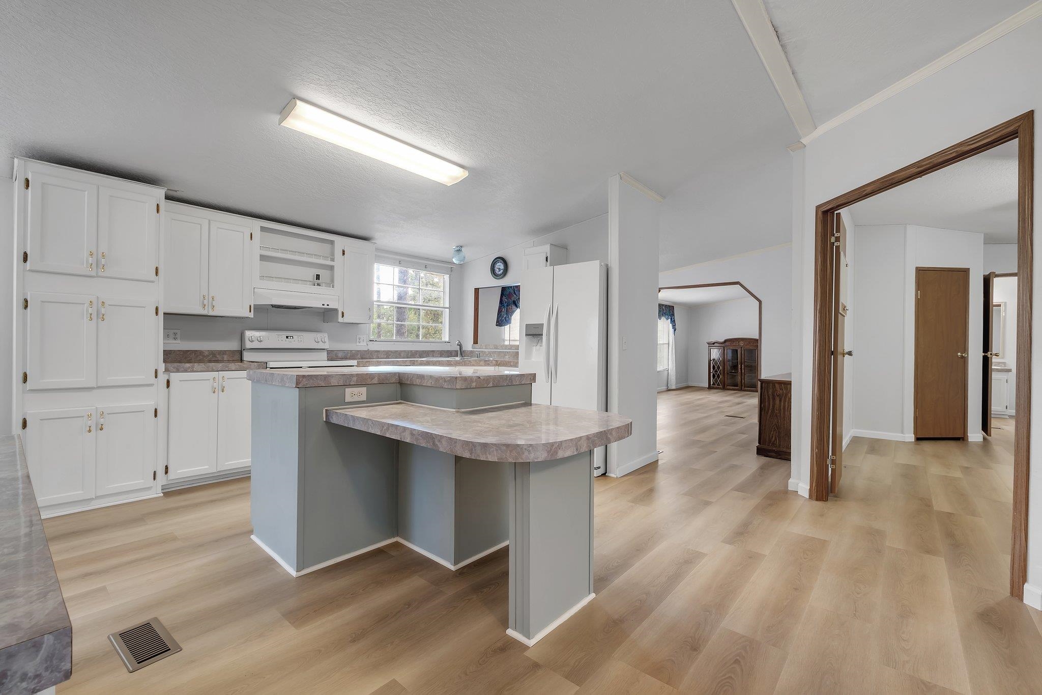 3375 Ben Stoutamire Road Tallahassee, FL 32310 - Photo 33 of 42