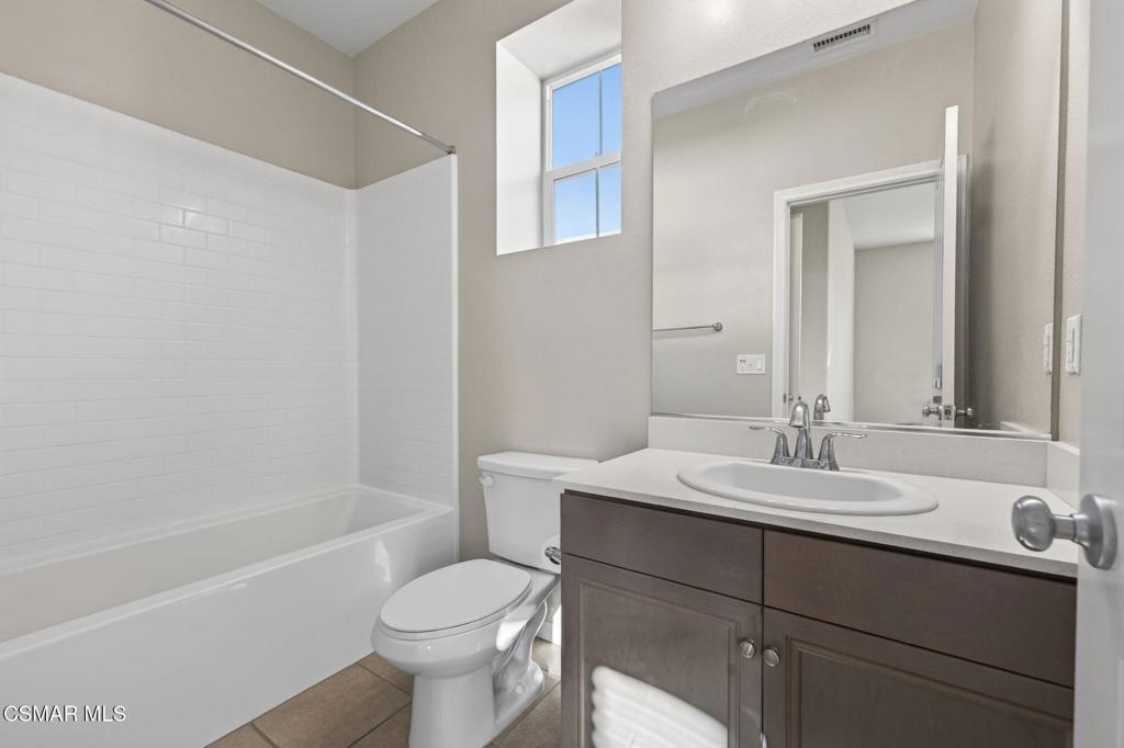 178 Stagetrail Road Camarillo, CA 93010 - Photo 26 of 42