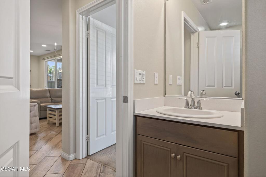 178 Stagetrail Road Camarillo, CA 93010 - Photo 30 of 42