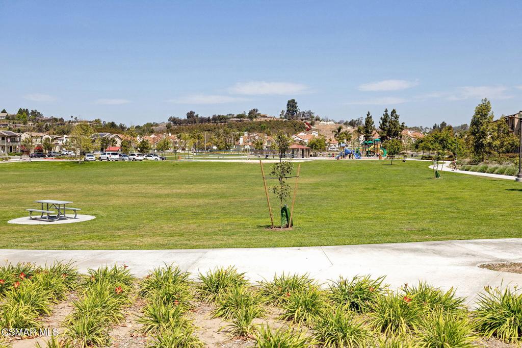 178 Stagetrail Road Camarillo, CA 93010 - Photo 38 of 42