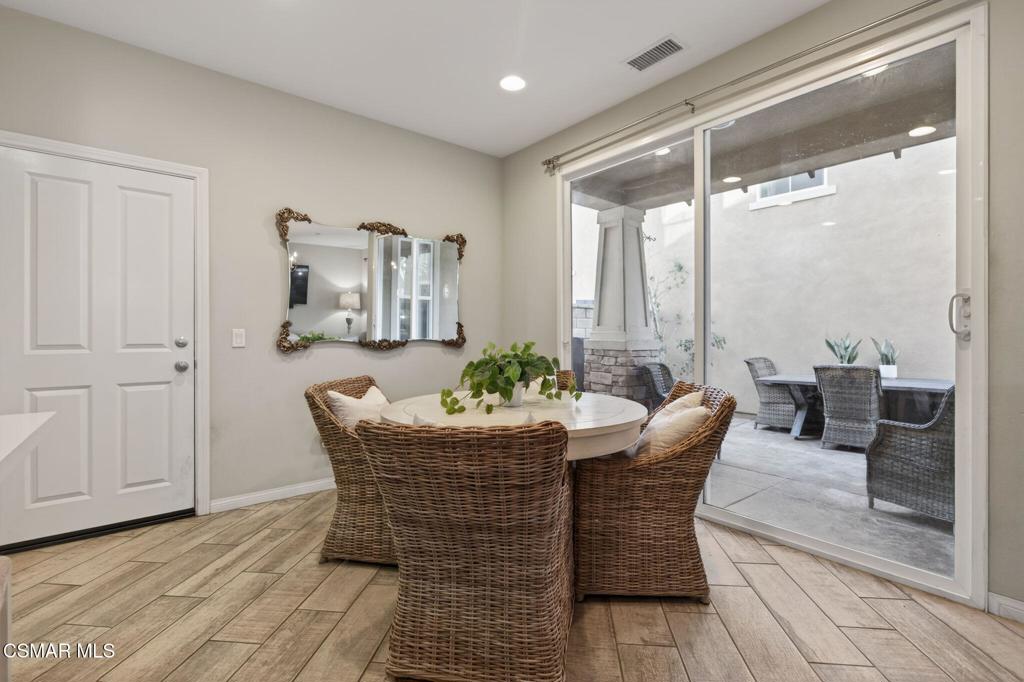 178 Stagetrail Road Camarillo, CA 93010 - Photo 8 of 42