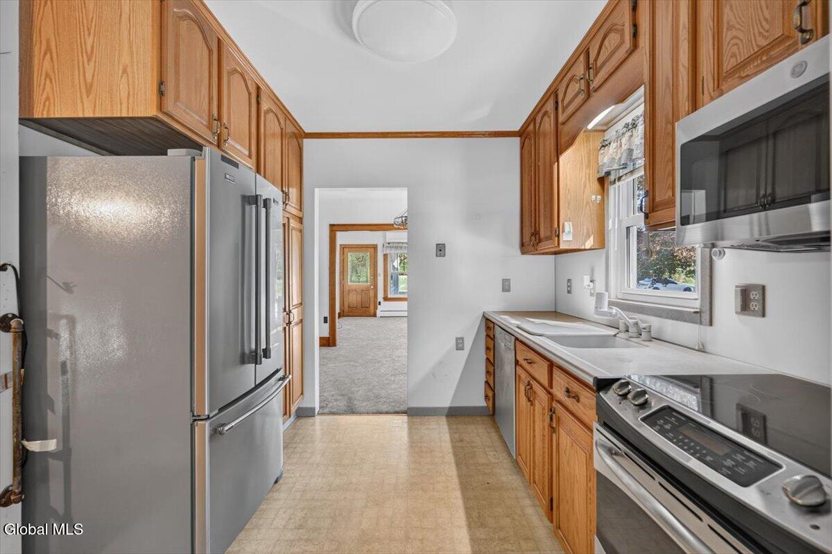 3072 Spawn Road Schenectady, NY 12303 - Photo 26 of 42 11-DSC00034