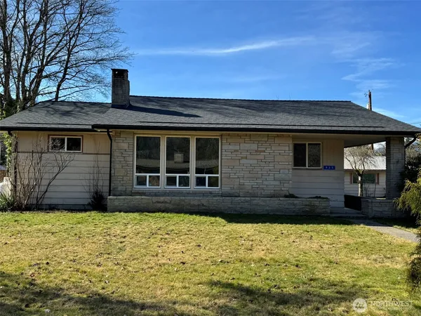 $560,000 | 935 Madison Avenue, Darrington, WA 98241