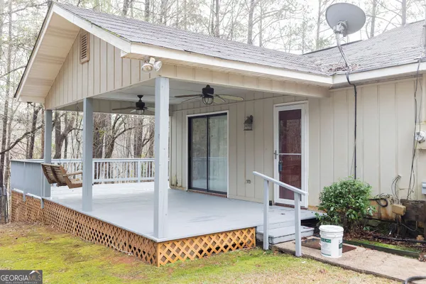 a view of a entryway front of house