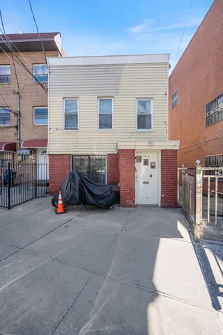 $880,000 | 100-30 Martense Avenue | South Corona