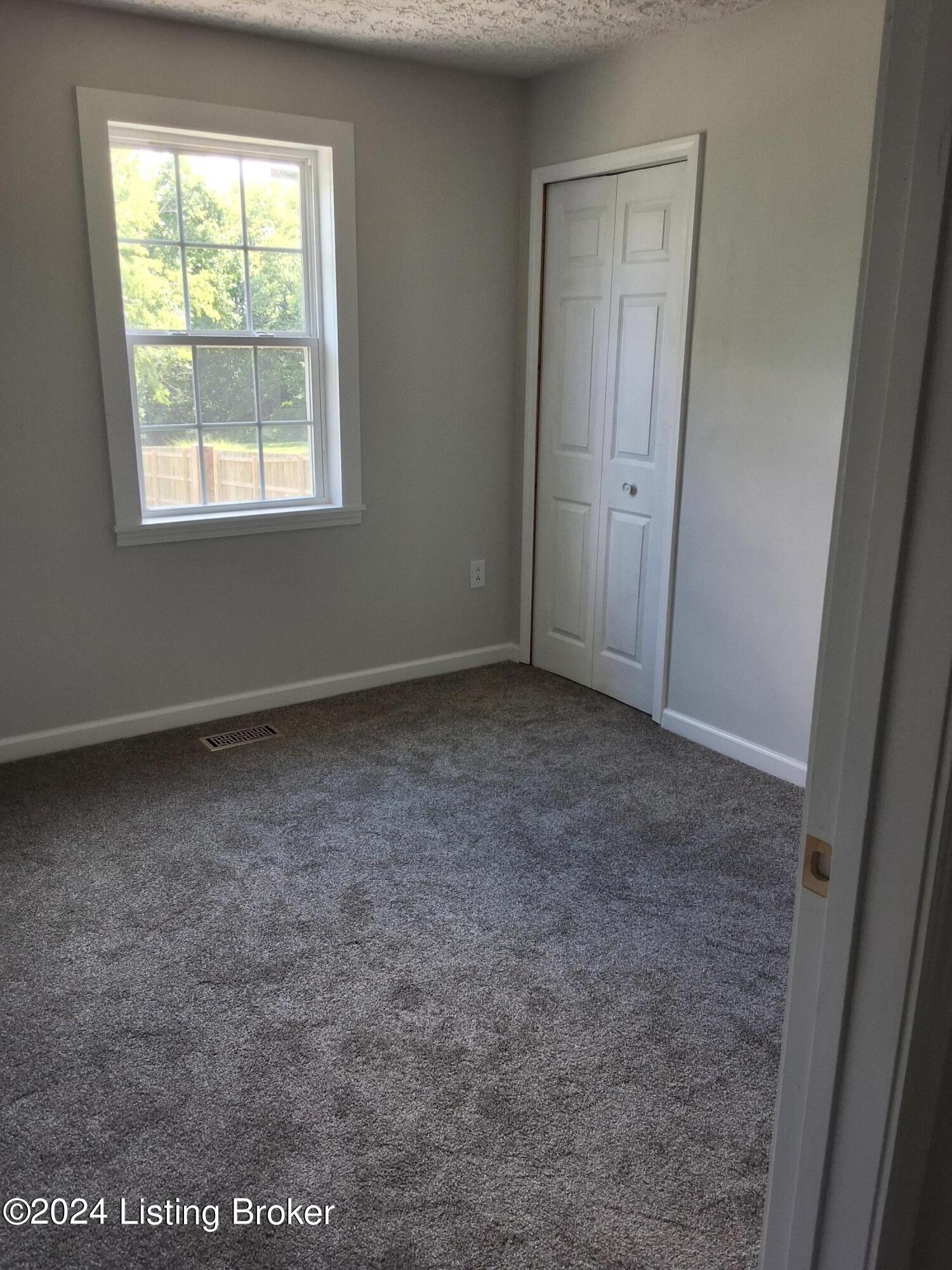 5805 Smithfield Road Smithfield, KY 40068 - Photo 12 of 15 1000000072