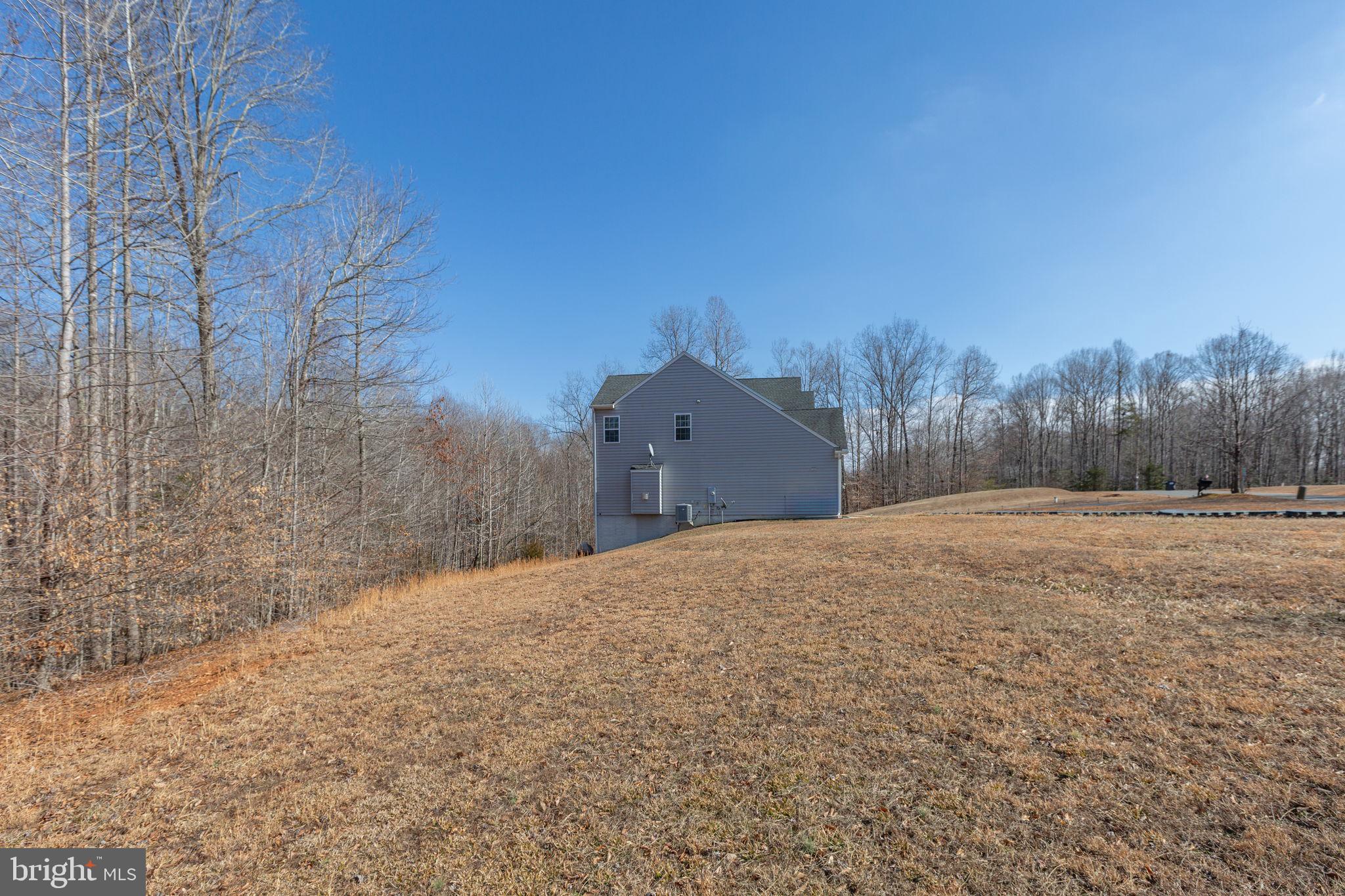 74 Crowncrest Road Fredericksburg, VA 22406 - Photo 7 of 65