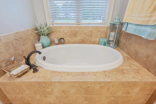 a bathroom with a tub