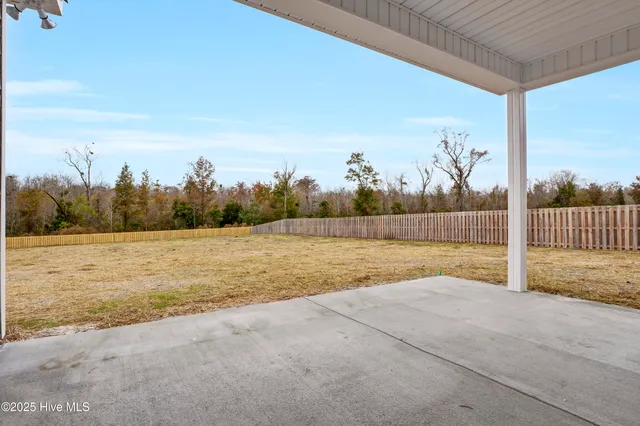 $409,000 | 11 Peach Bluff, Burgaw, NC 28425