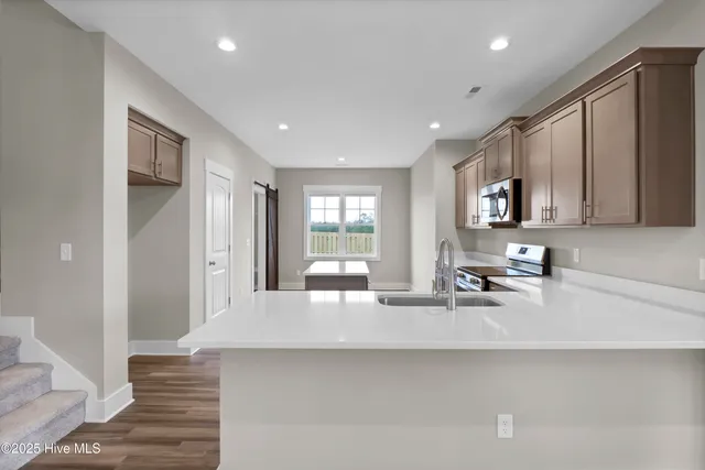 $409,000 | 11 Peach Bluff, Burgaw, NC 28425