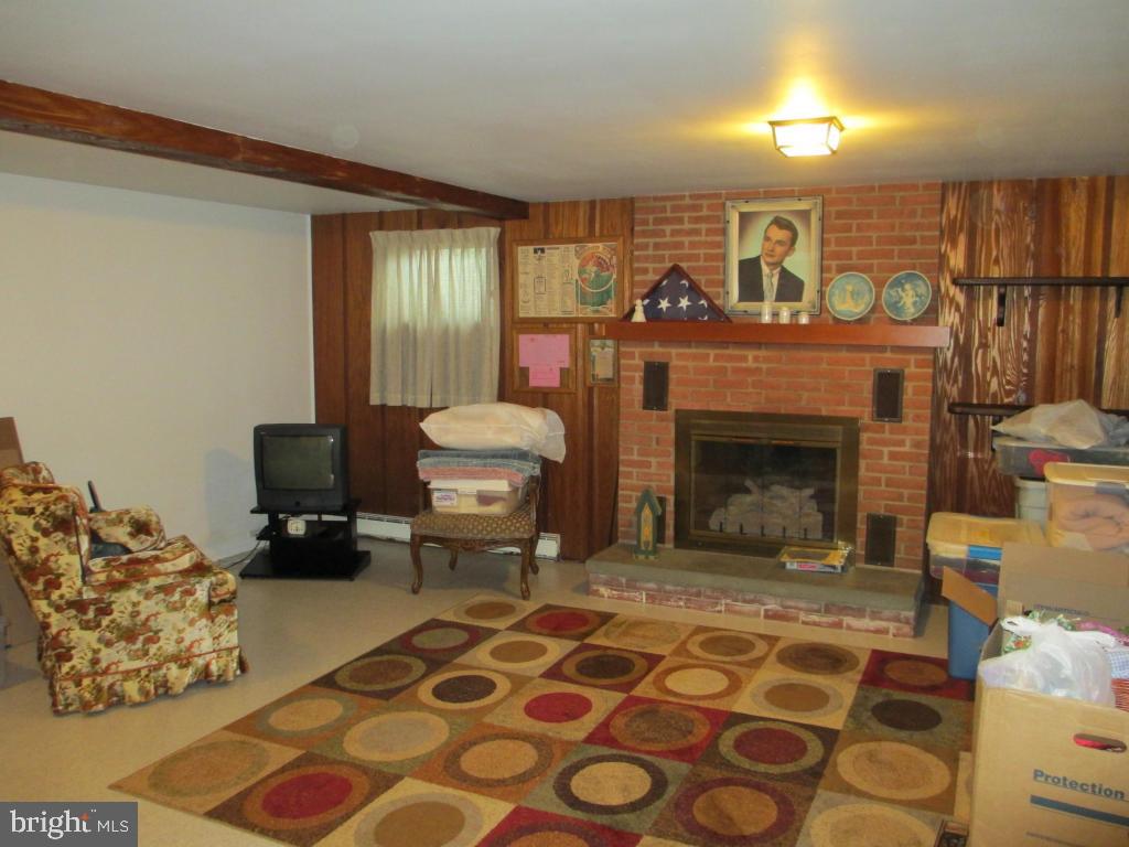 2 Springhouse Road Lancaster, PA 17603 - Photo 12 of 14 Gallery Image 12