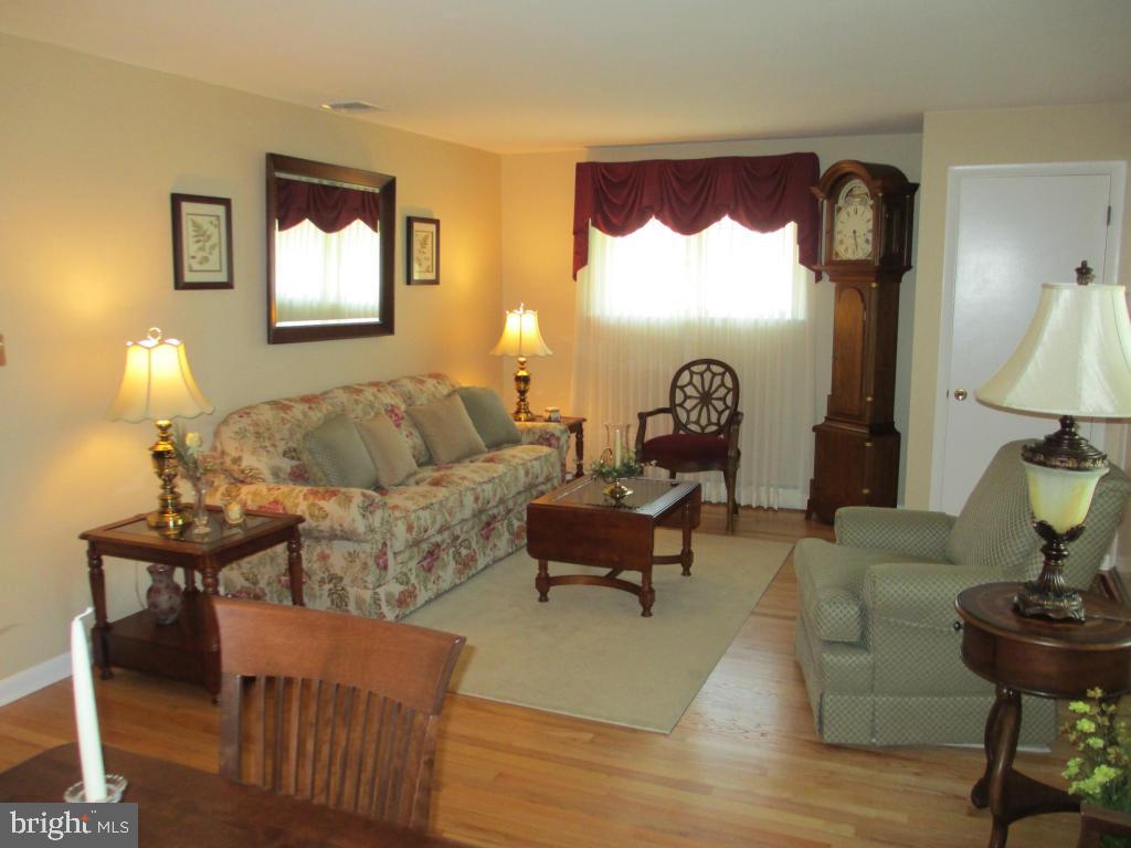 2 Springhouse Road Lancaster, PA 17603 - Photo 6 of 14 Gallery Image 6