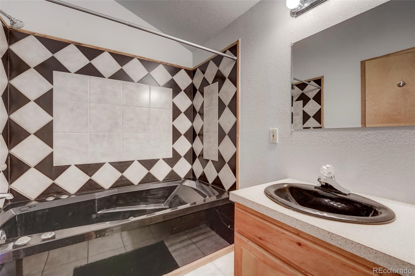 137 Spring Street Morrison, CO 80465 - Photo 16 of 39 Gallery Image 16