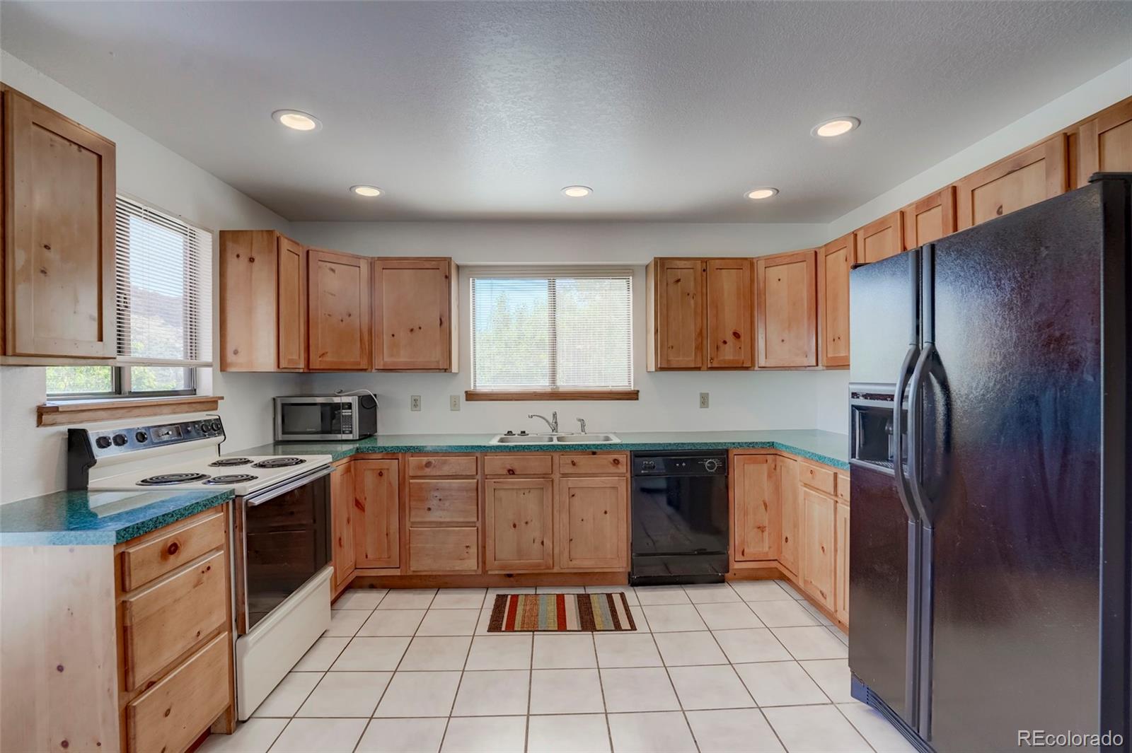 137 Spring Street Morrison, CO 80465 - Photo 8 of 39 Gallery Image 8