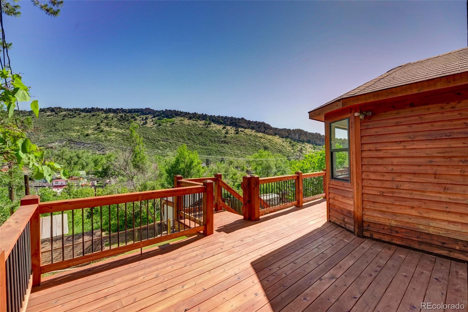 137 Spring Street Morrison, CO 80465 - Photo 10 of 39 Gallery Image 10