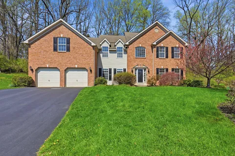$750,000 | 71 Westwoods Boulevard, Hockessin, DE 19707